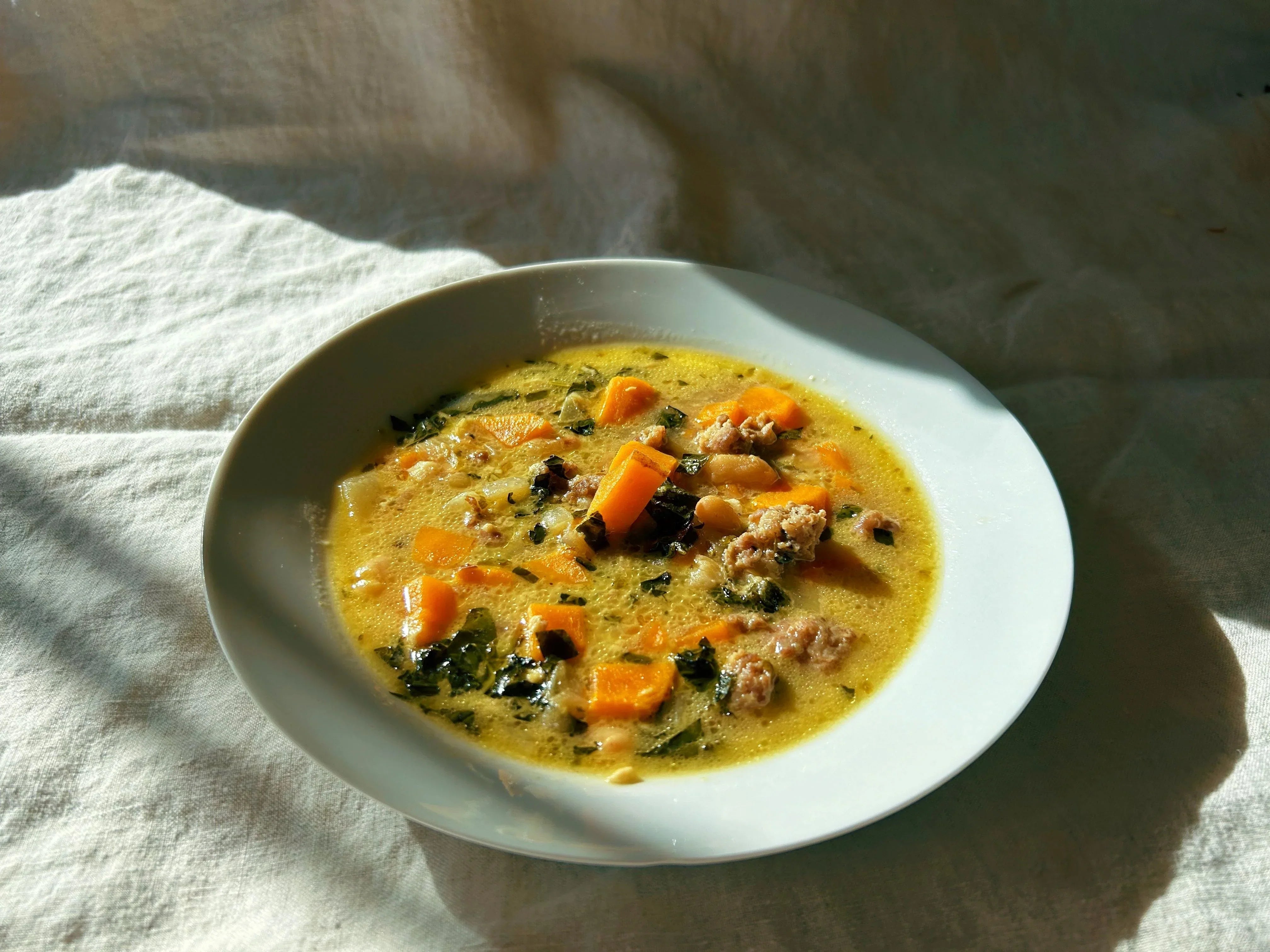 Creamy White Bean, Kale and Sausage Soup - Momo's Place