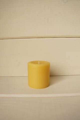 Momo's Place solid pillars are eco friendly candles that are made of 100% pure beeswax and all natural cotton wicks
